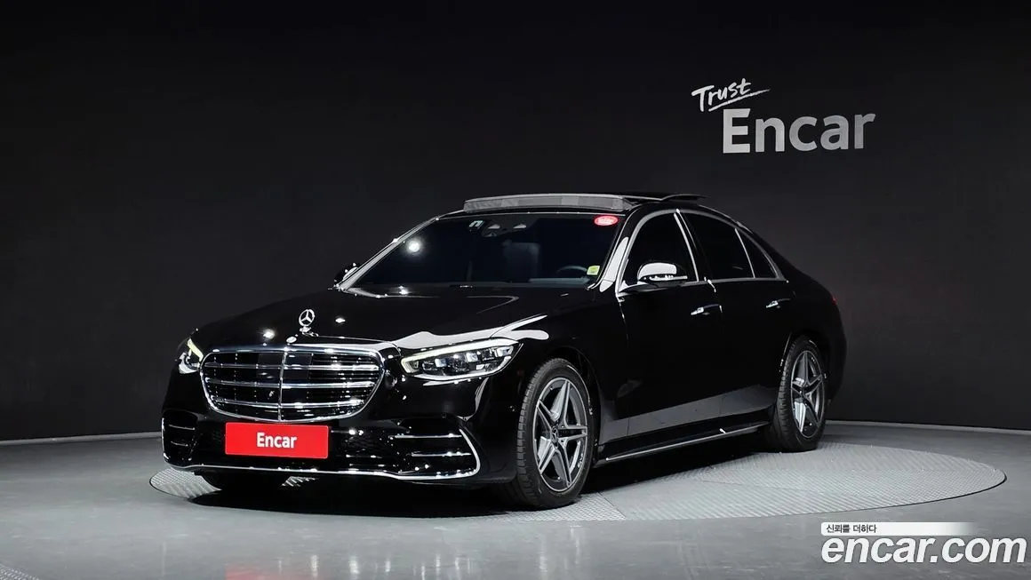 Mercedes-Benz S-Class — фото 1