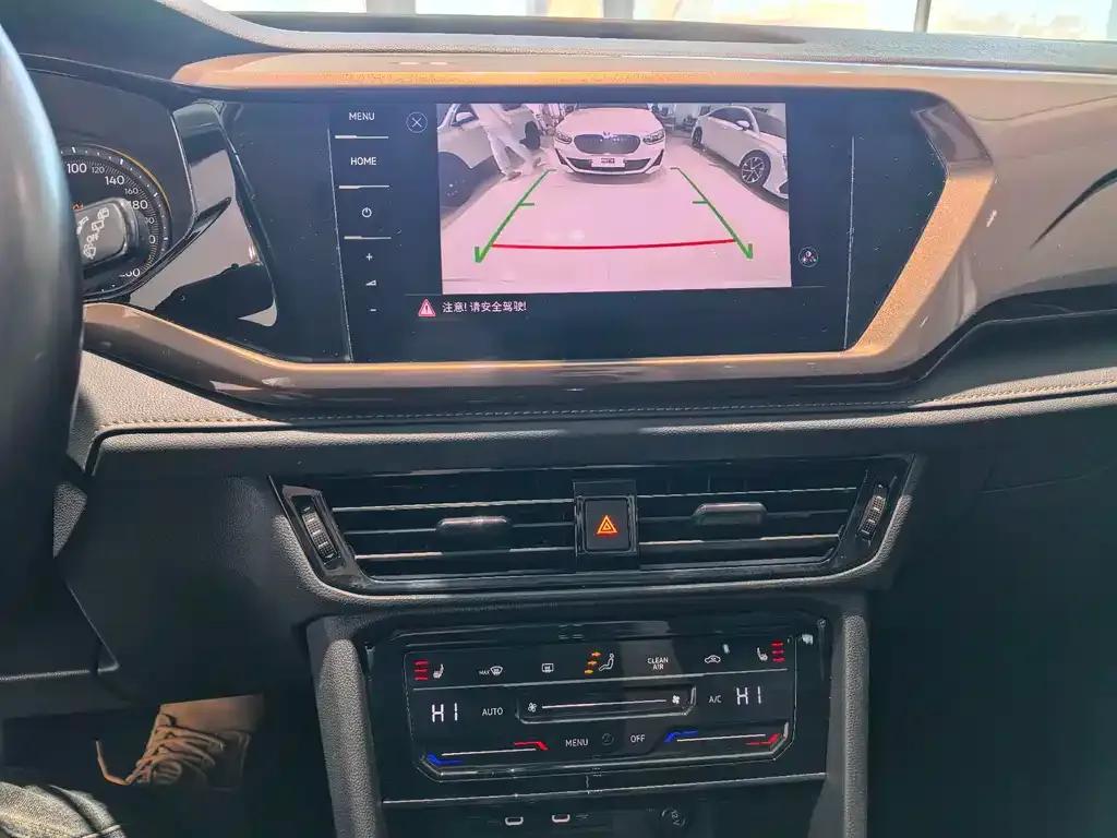 Volkswagen Tharu 2022 из CN, фото 2