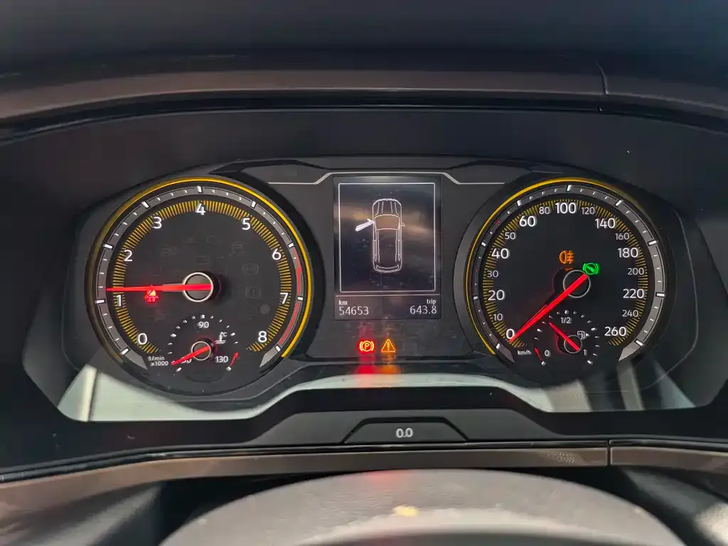 Volkswagen Tharu 2022 из CN, фото 5