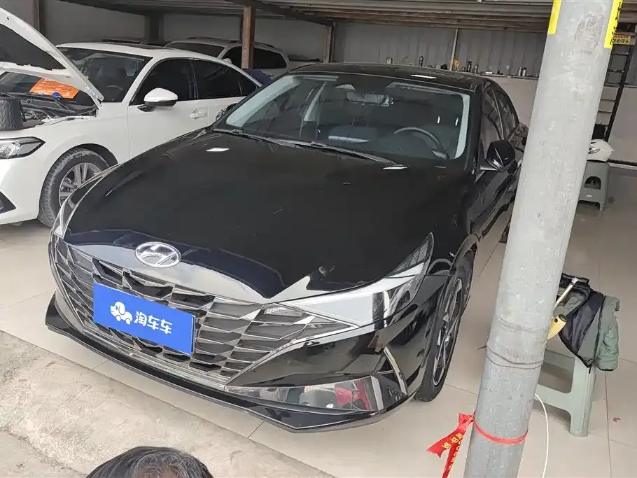 Hyundai Elantra 2022 из CN, фото 1