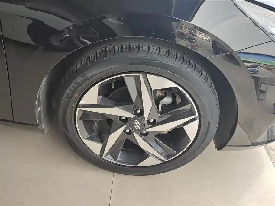 Hyundai Elantra 2022 из CN, фото 7