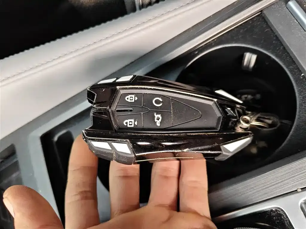 Changan CS75PLUS 2022 из CN, фото 3