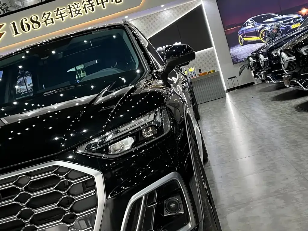 Audi Q5L 2023 из CN, фото 2