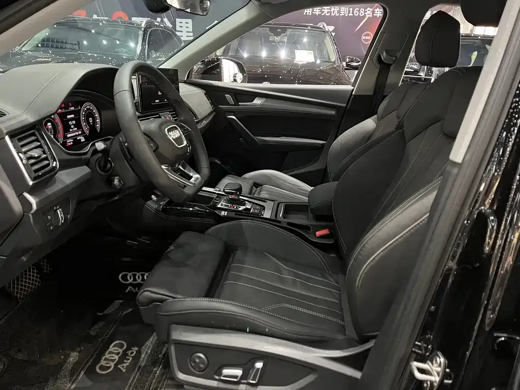 Audi Q5L 2023 из CN, фото 5