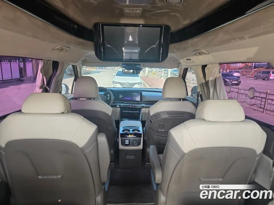 Kia Carnival — фото 4