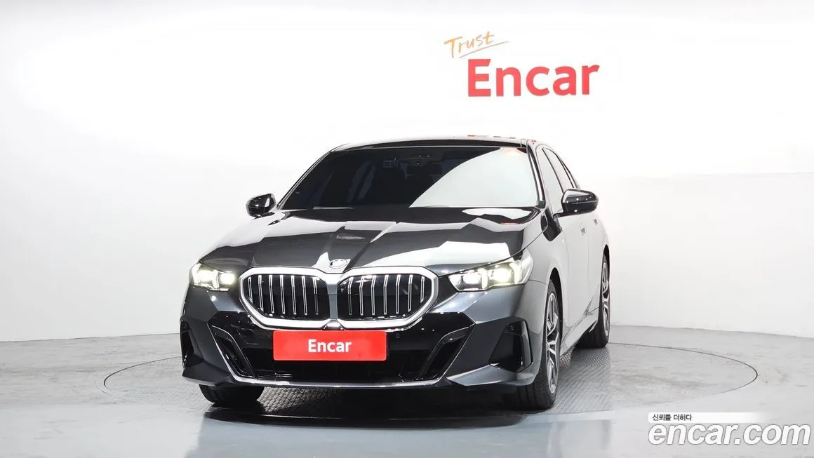 BMW 5-Series 2025 из KR, фото 4