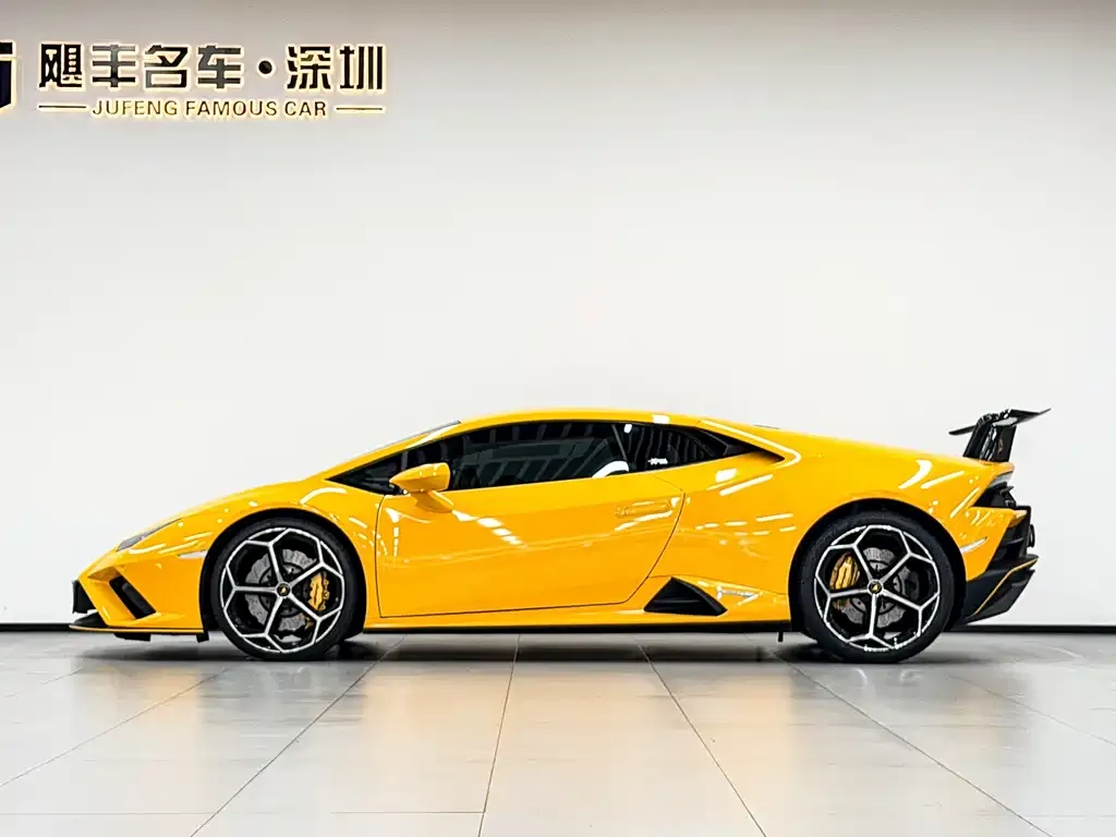 Lamborghini Huracan 2023 из CN, фото 6