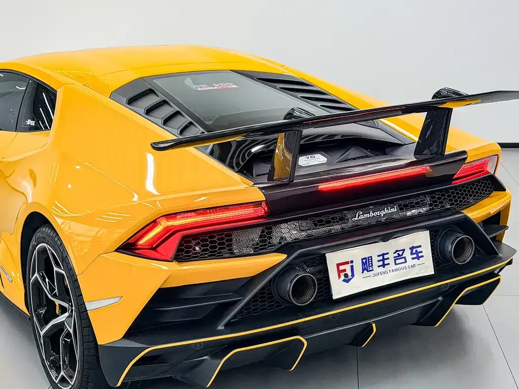 Lamborghini Huracan 2023 из CN, фото 2