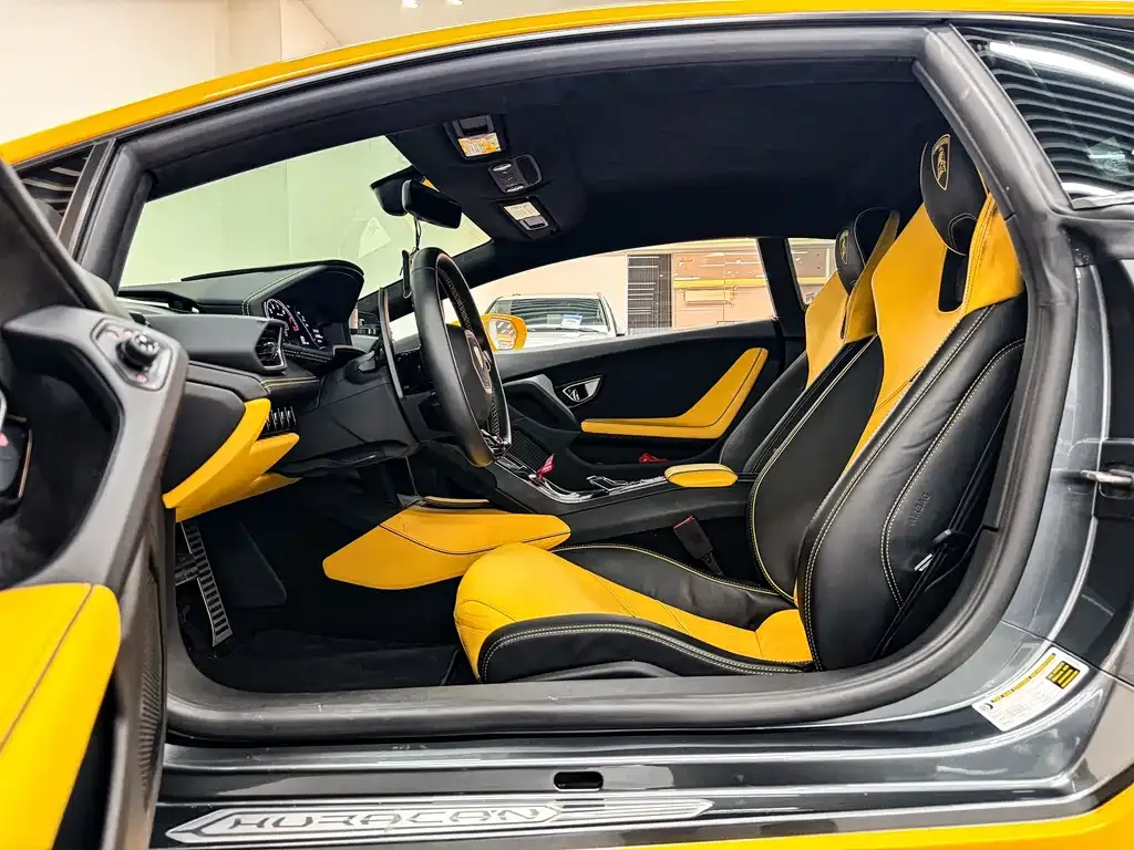 Lamborghini Huracan 2023 из CN, фото 9