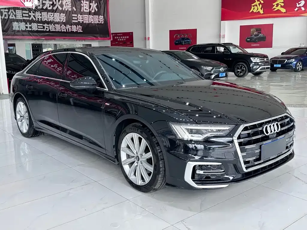 Audi A6L — фото 5