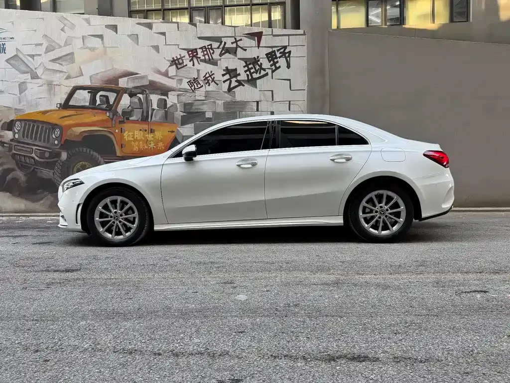 Mercedes-Benz A-Class 2022 из CN, фото 7