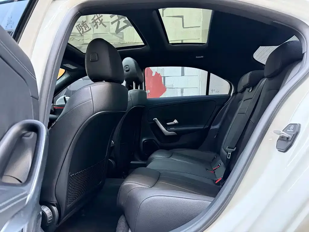 Mercedes-Benz A-Class 2022 из CN, фото 8