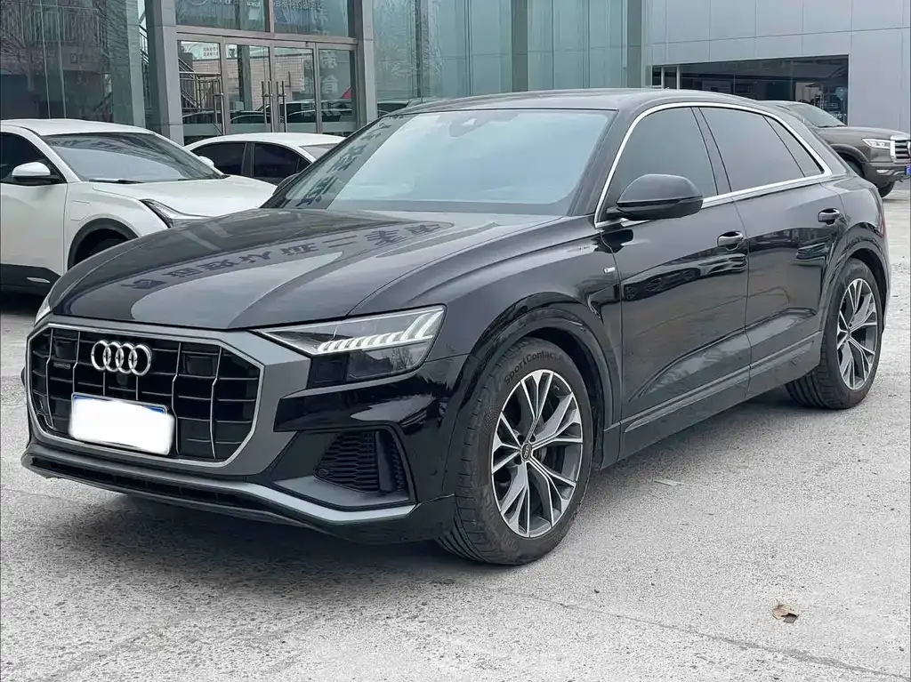 Audi Q8 2025 из CN, фото 1