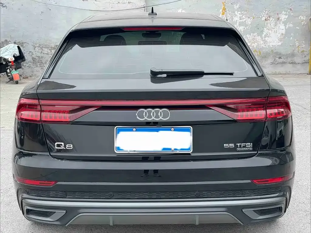 Audi Q8 2025 из CN, фото 3