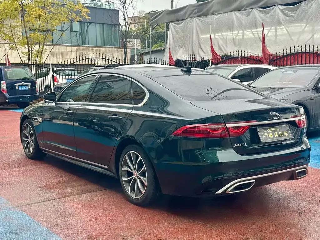 Jaguar XFL 2023 из CN, фото 9