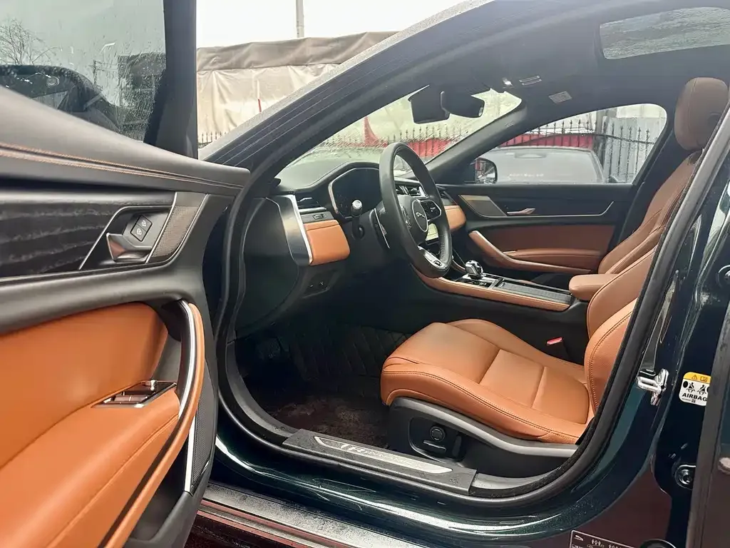 Jaguar XFL 2023 из CN, фото 6