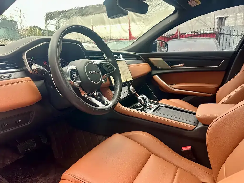 Jaguar XFL 2023 из CN, фото 5