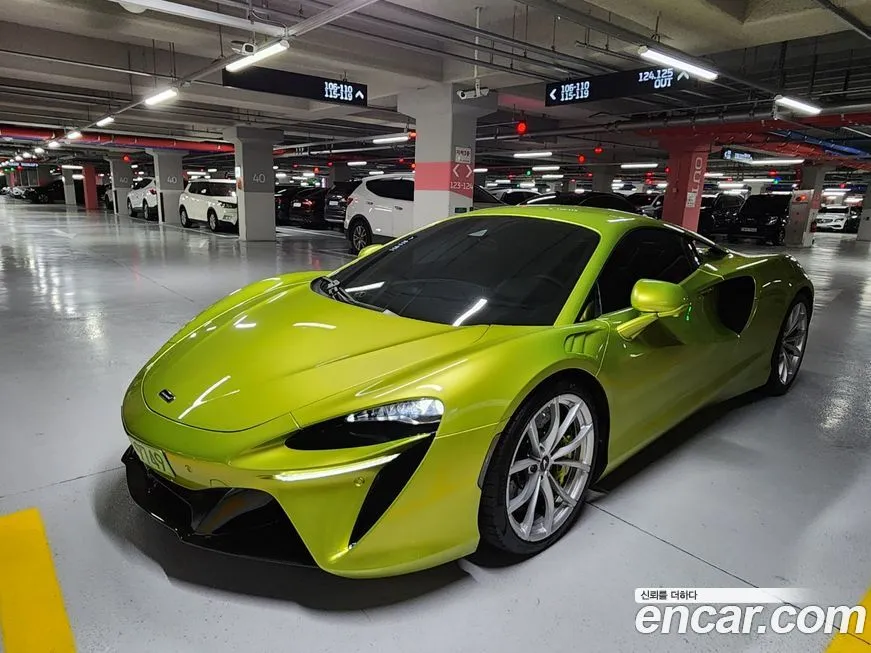 Mclaren Artura 2023 из KR, фото 4