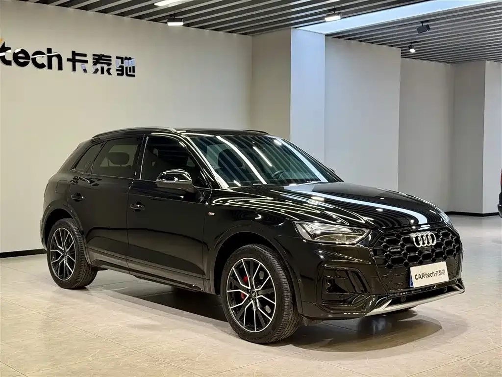 Audi Q5L 2024 из CN, фото 2