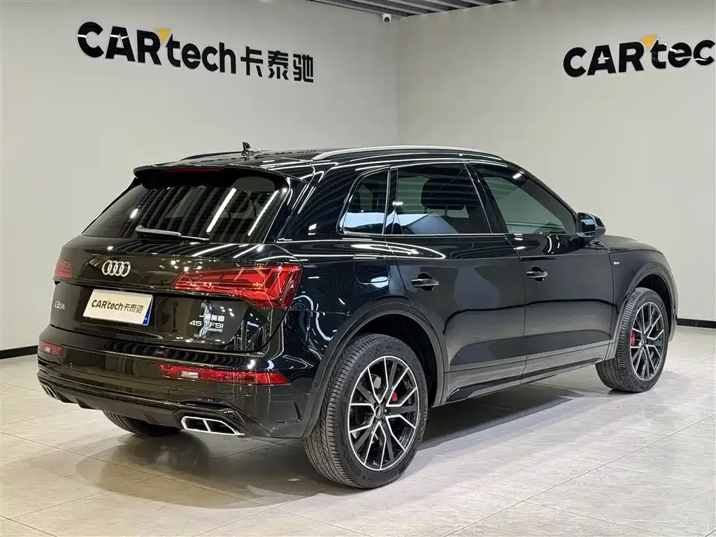 Audi Q5L 2024 из CN, фото 4