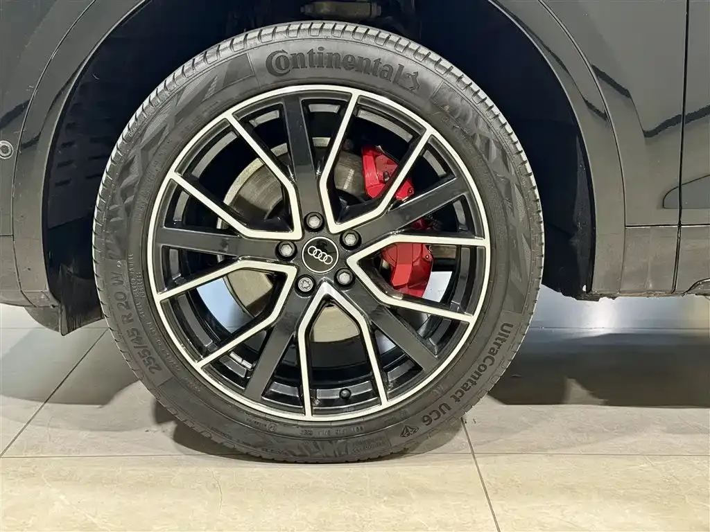 Audi Q5L 2024 из CN, фото 8