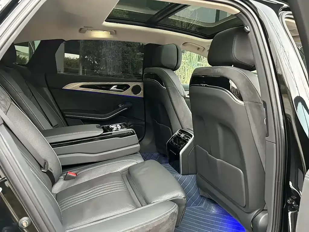 Hongqi H9 2022 из CN, фото 4