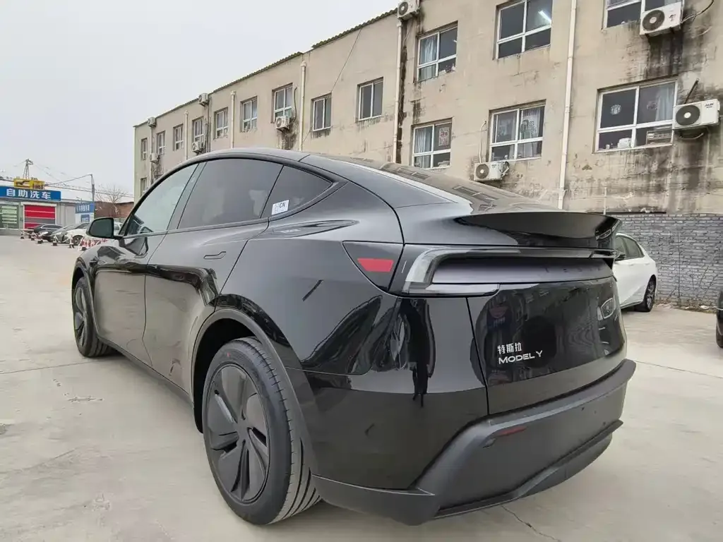 Tesla Model Y 2026 из CN, фото 7