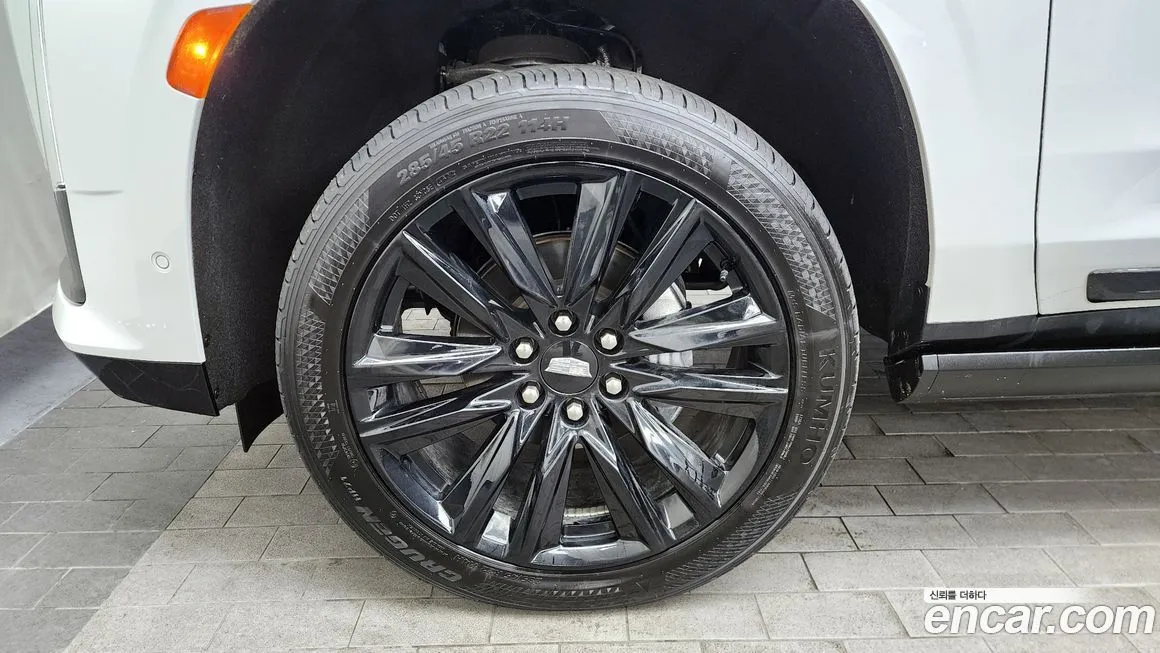 Cadillac Escalade 2022 из KR, фото 9