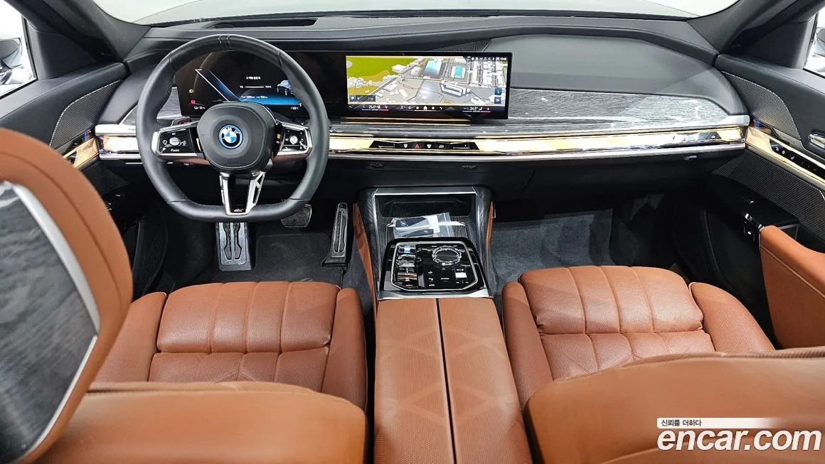 BMW i7 — фото 3