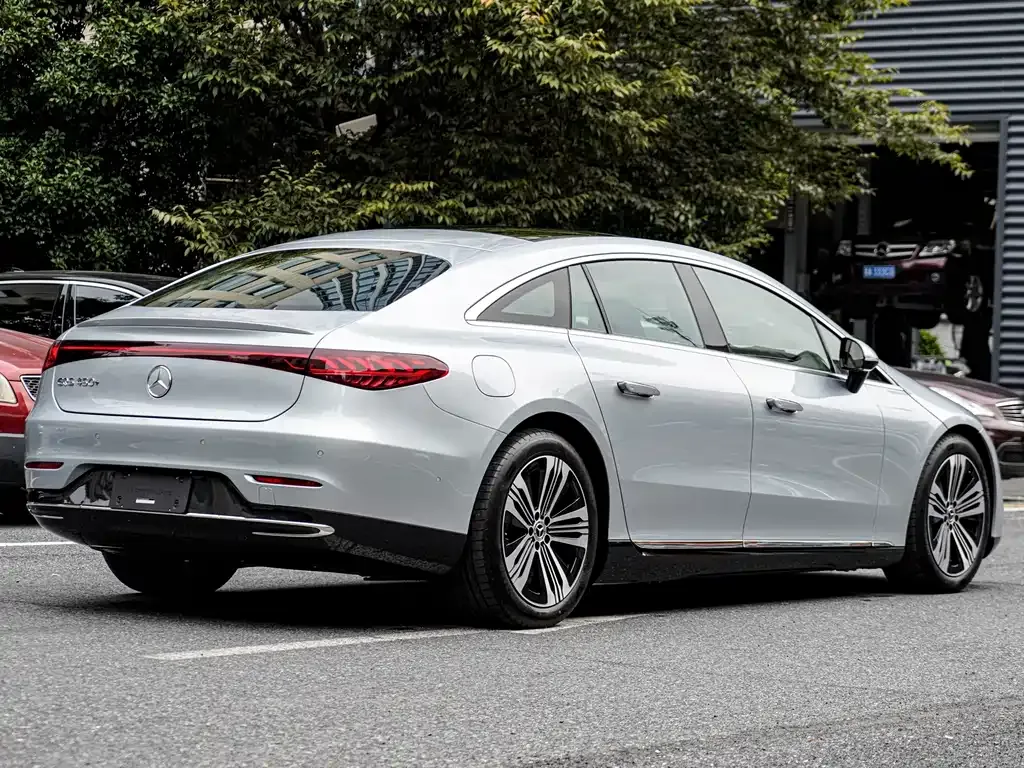 Mercedes-Benz EQS 2024 из CN, фото 8