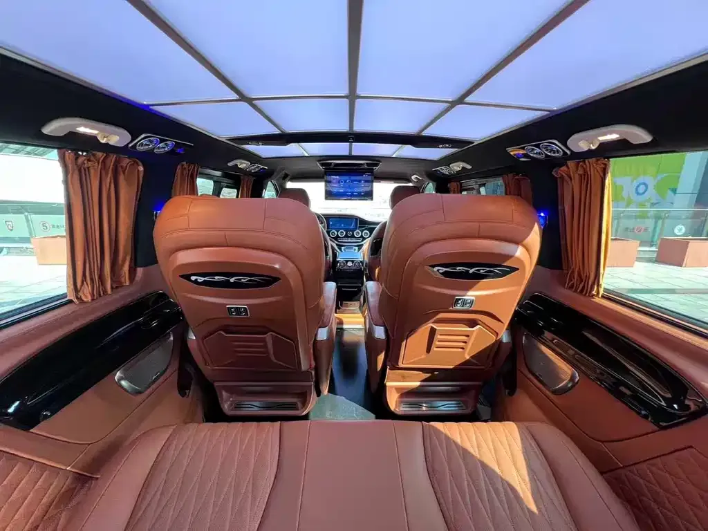Mercedes-Benz Vito 2023 из CN, фото 2