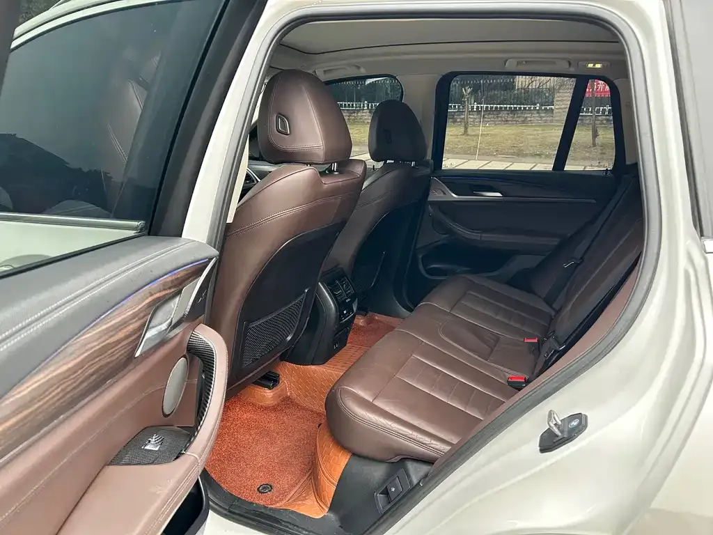 BMW X3 2021 из CN, фото 3