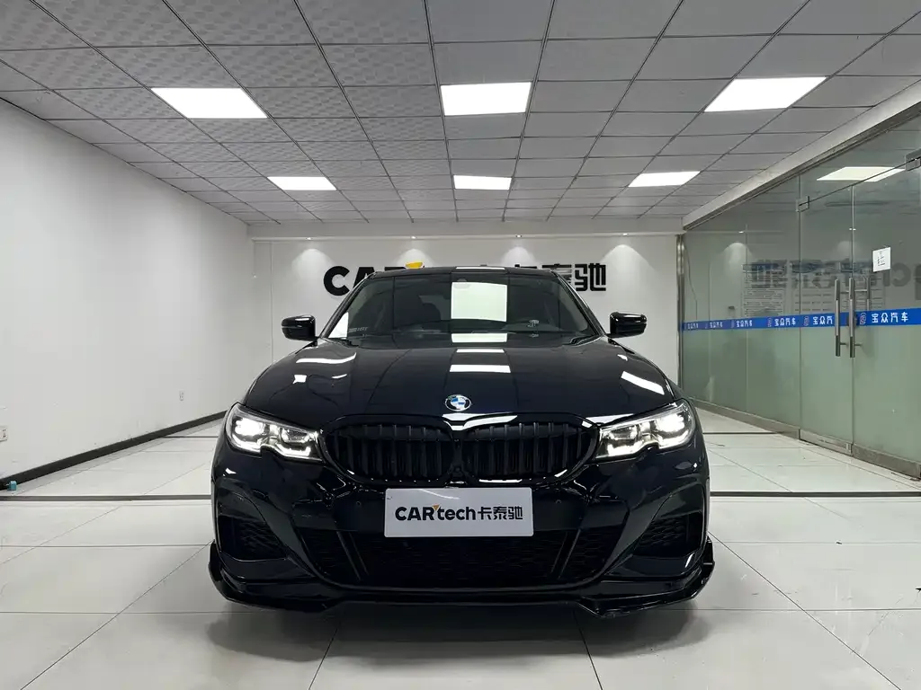 BMW 3 Series 2021 из CN, фото 9