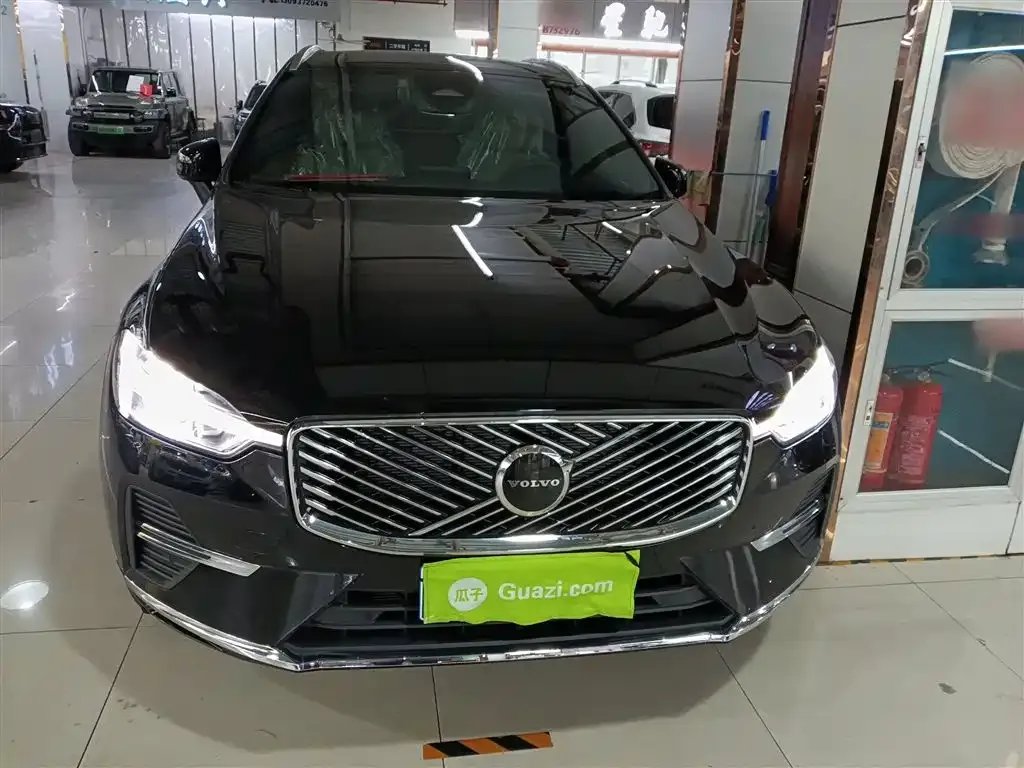Volvo XC60 2025 из CN, фото 3