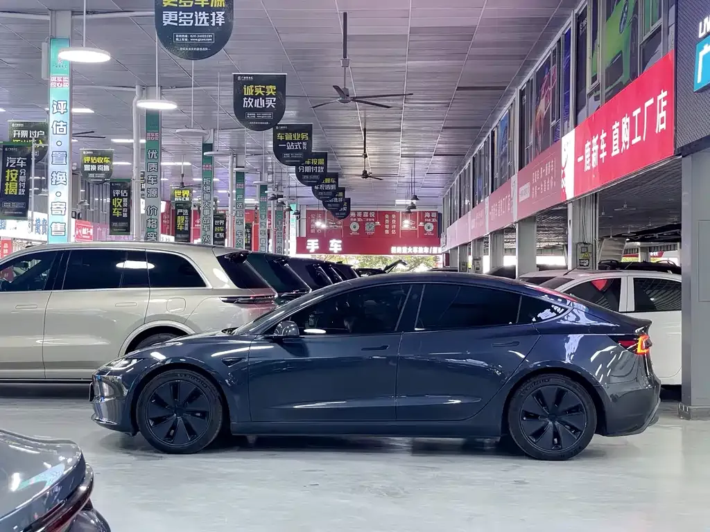 Tesla Model 3 2024 из CN, фото 3