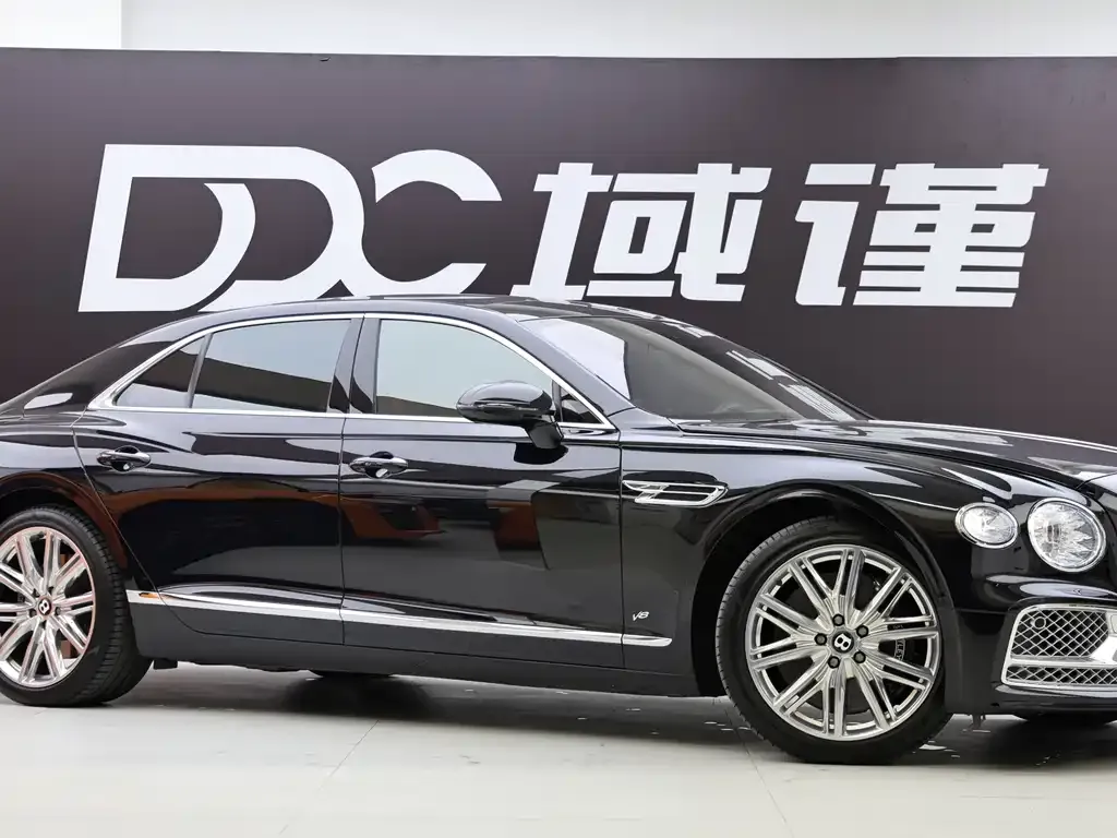 Bentley Flying Spur 2021 из CN, фото 5