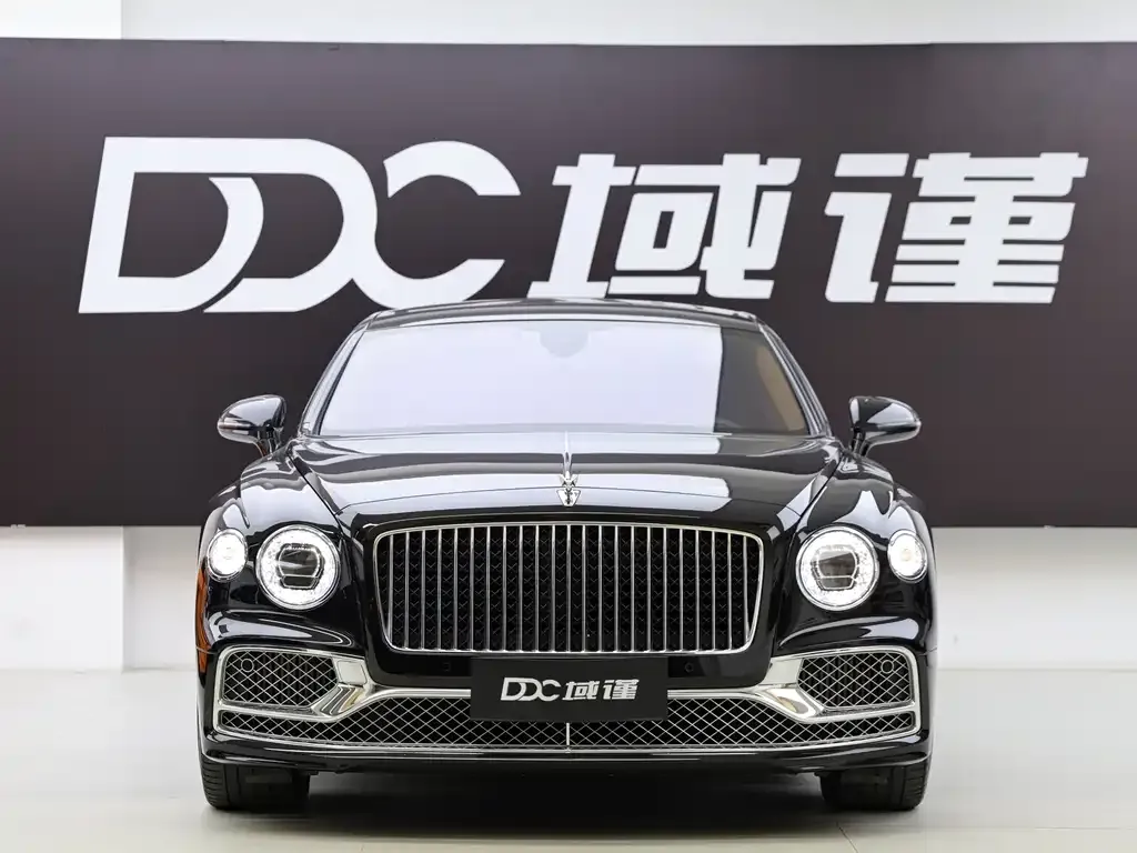 Bentley Flying Spur 2021 из CN, фото 9