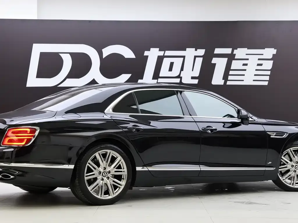Bentley Flying Spur 2021 из CN, фото 4
