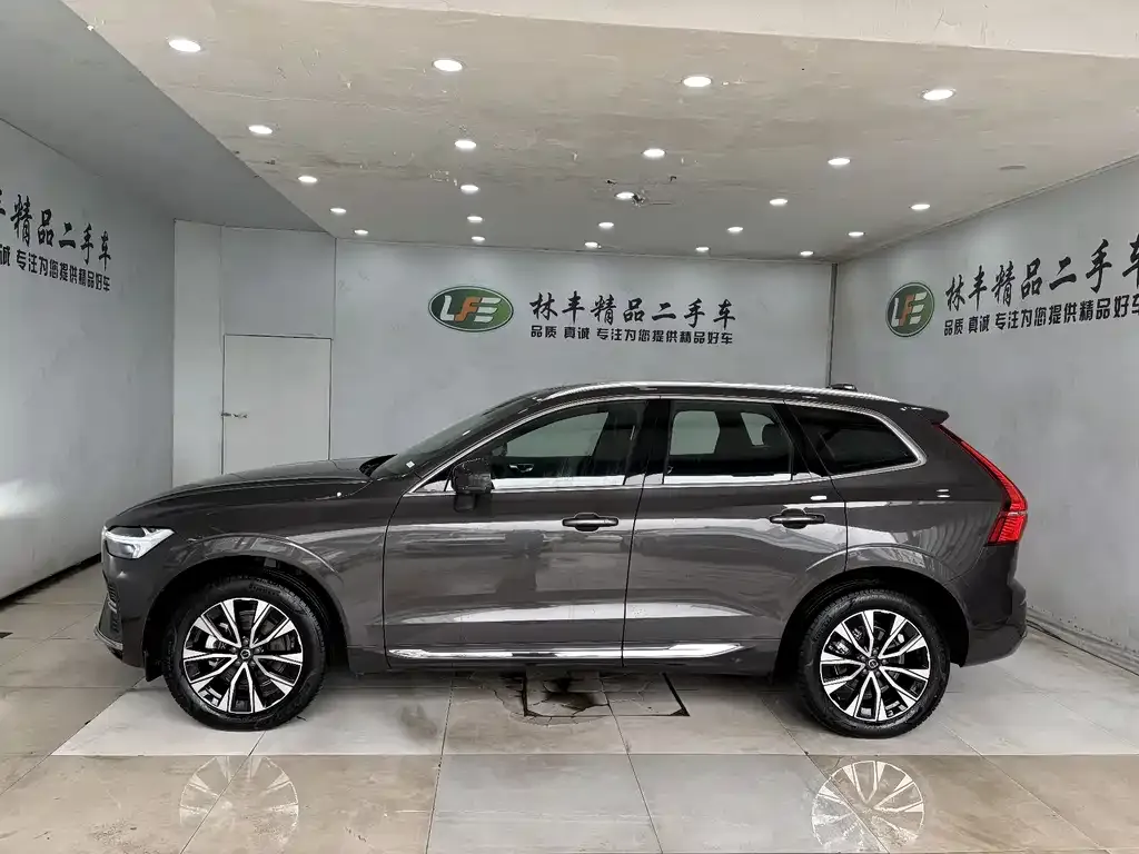 Volvo S90 2025 из CN, фото 2