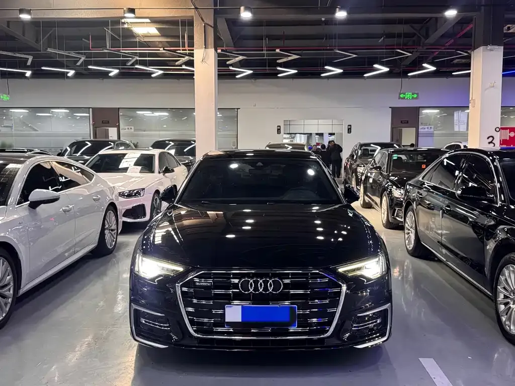Audi A6L 2022 из CN, фото 9