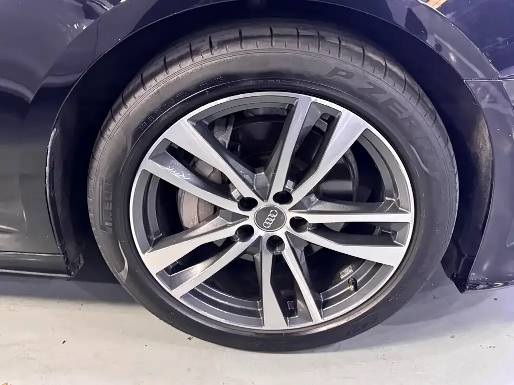 Audi A6L 2022 из CN, фото 3