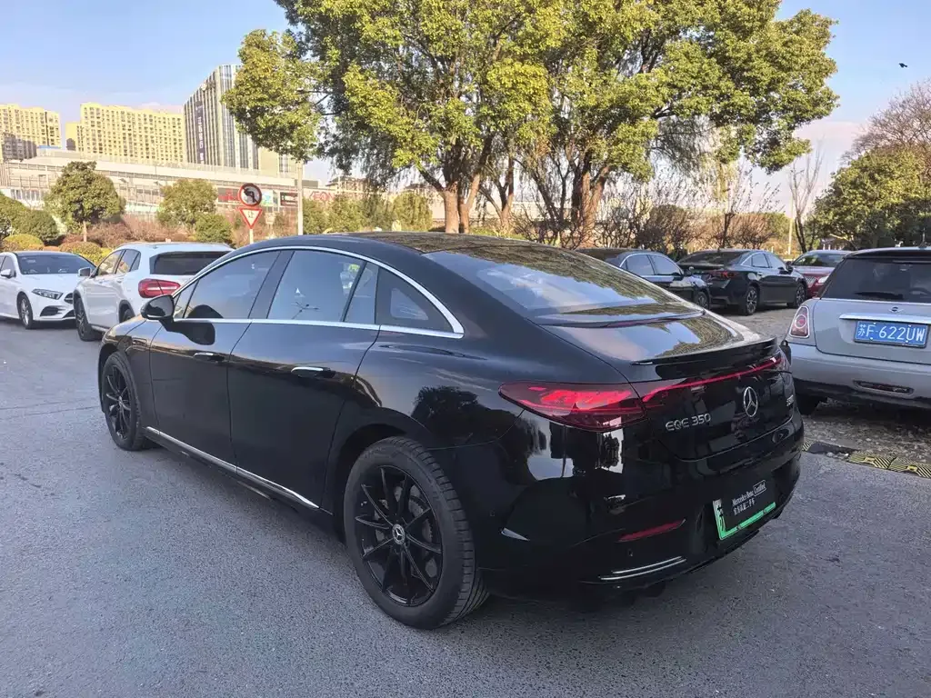 Mercedes-Benz EQE 2023 из CN, фото 5