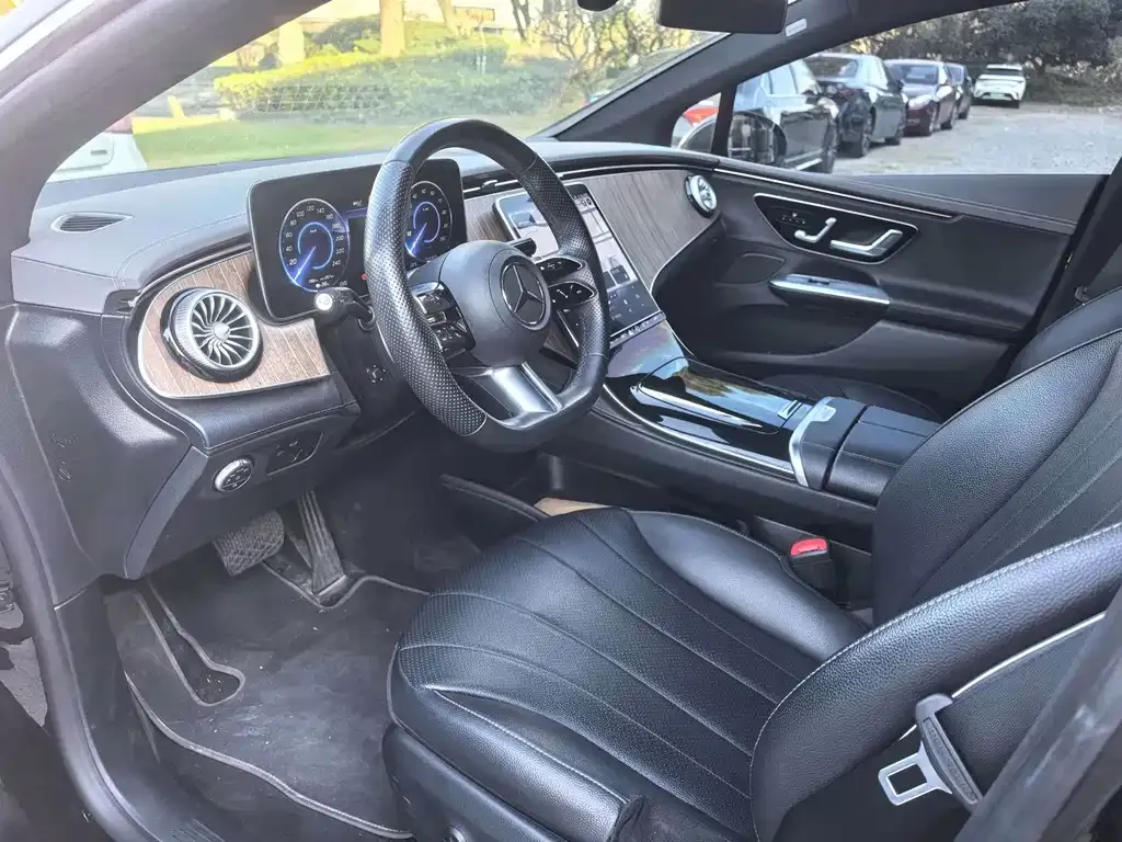 Mercedes-Benz EQE 2023 из CN, фото 7