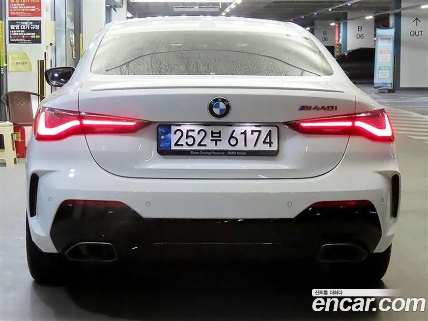 BMW 4-Series 2024 из KR, фото 5