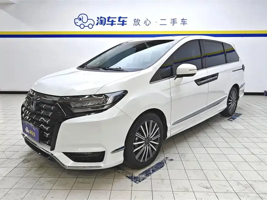 Honda Elysion 2023 из CN, фото 1