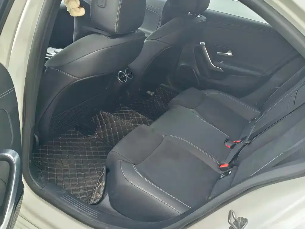 Mercedes-Benz A-Class 2021 из CN, фото 4