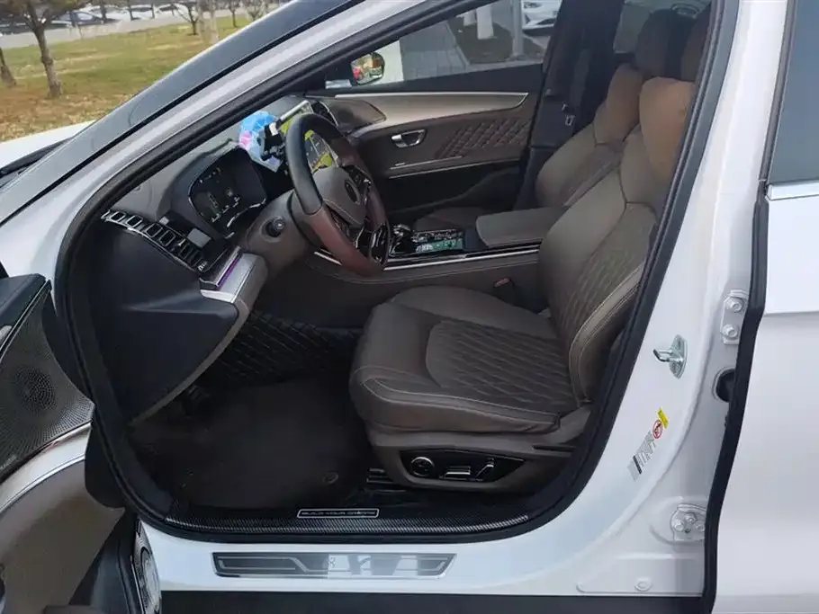 BYD Han 2023 из CN, фото 3