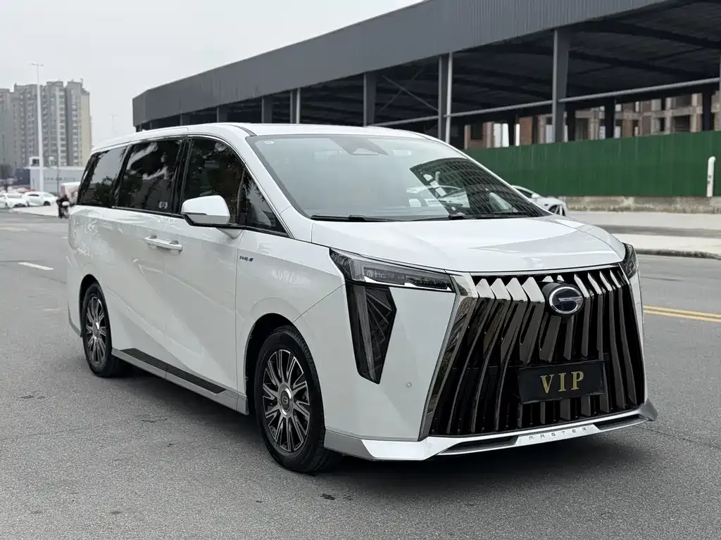 GAC Motor Trumpchi E9 — фото 10