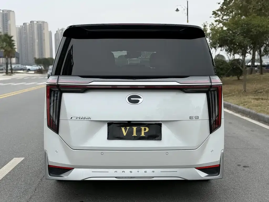 GAC Motor Trumpchi E9 — фото 6