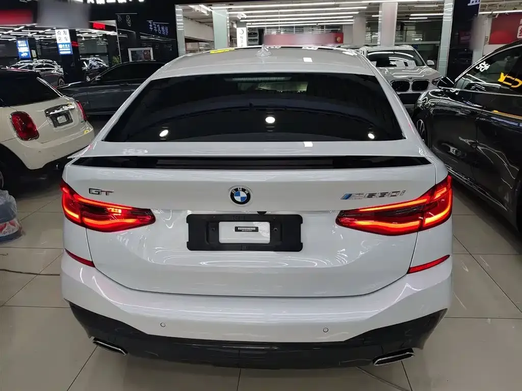 BMW 6 Series GT 2023 из CN, фото 4